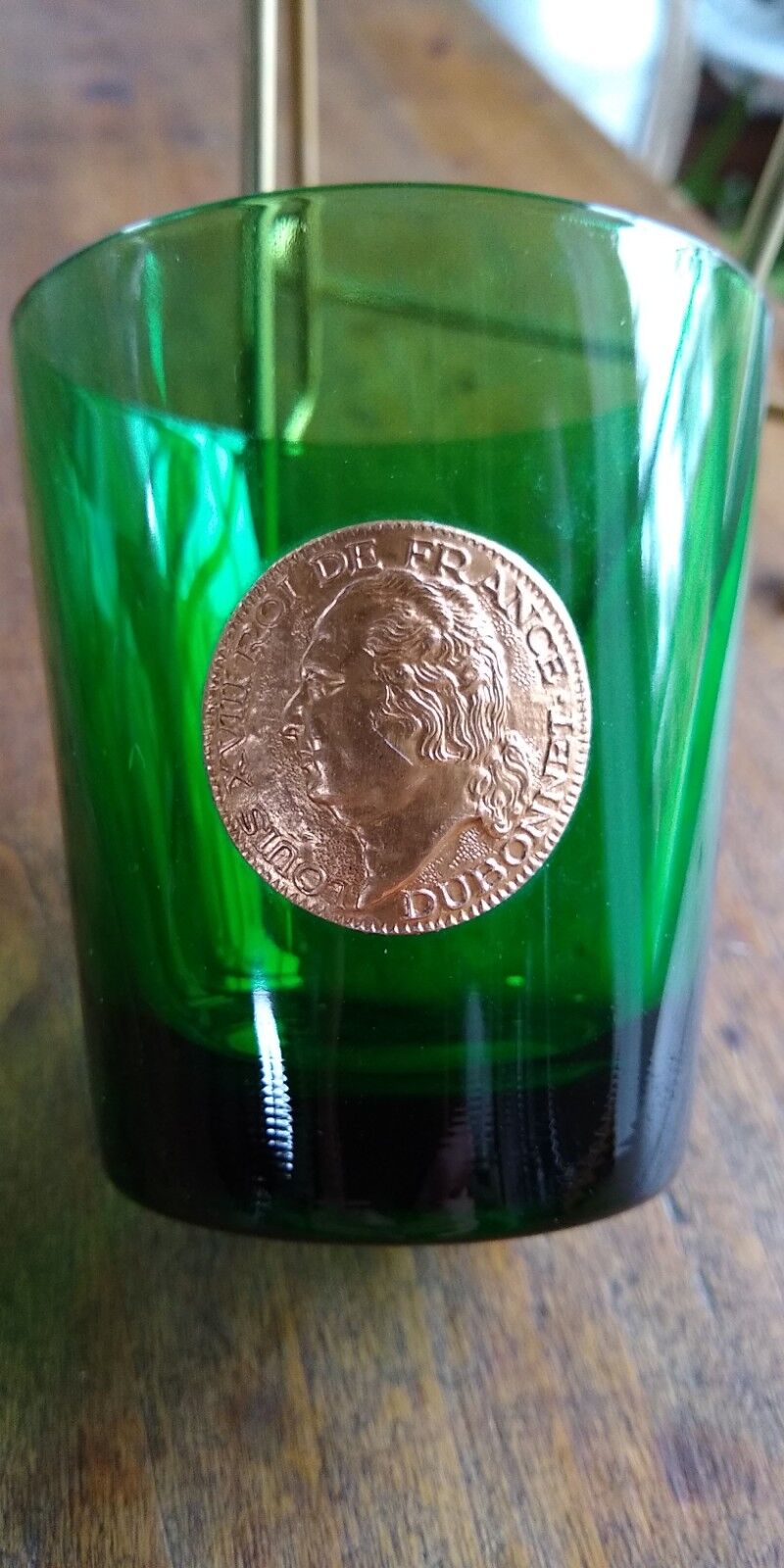 3 green aperitif glasses with medallion portrait of the kings of france dubonnet