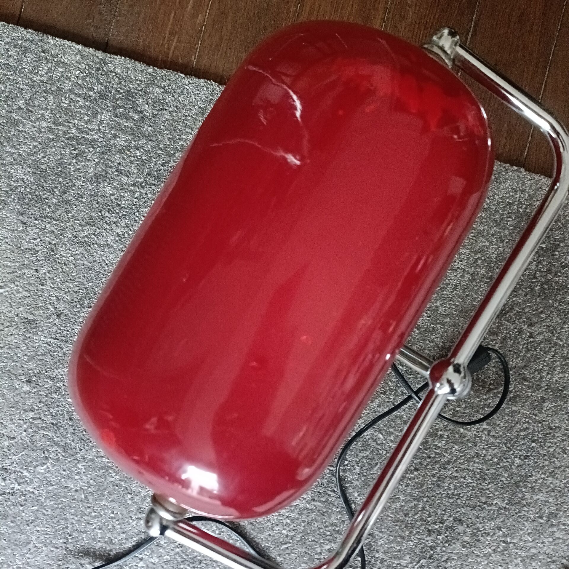 Vintage banker’s lamp, notary