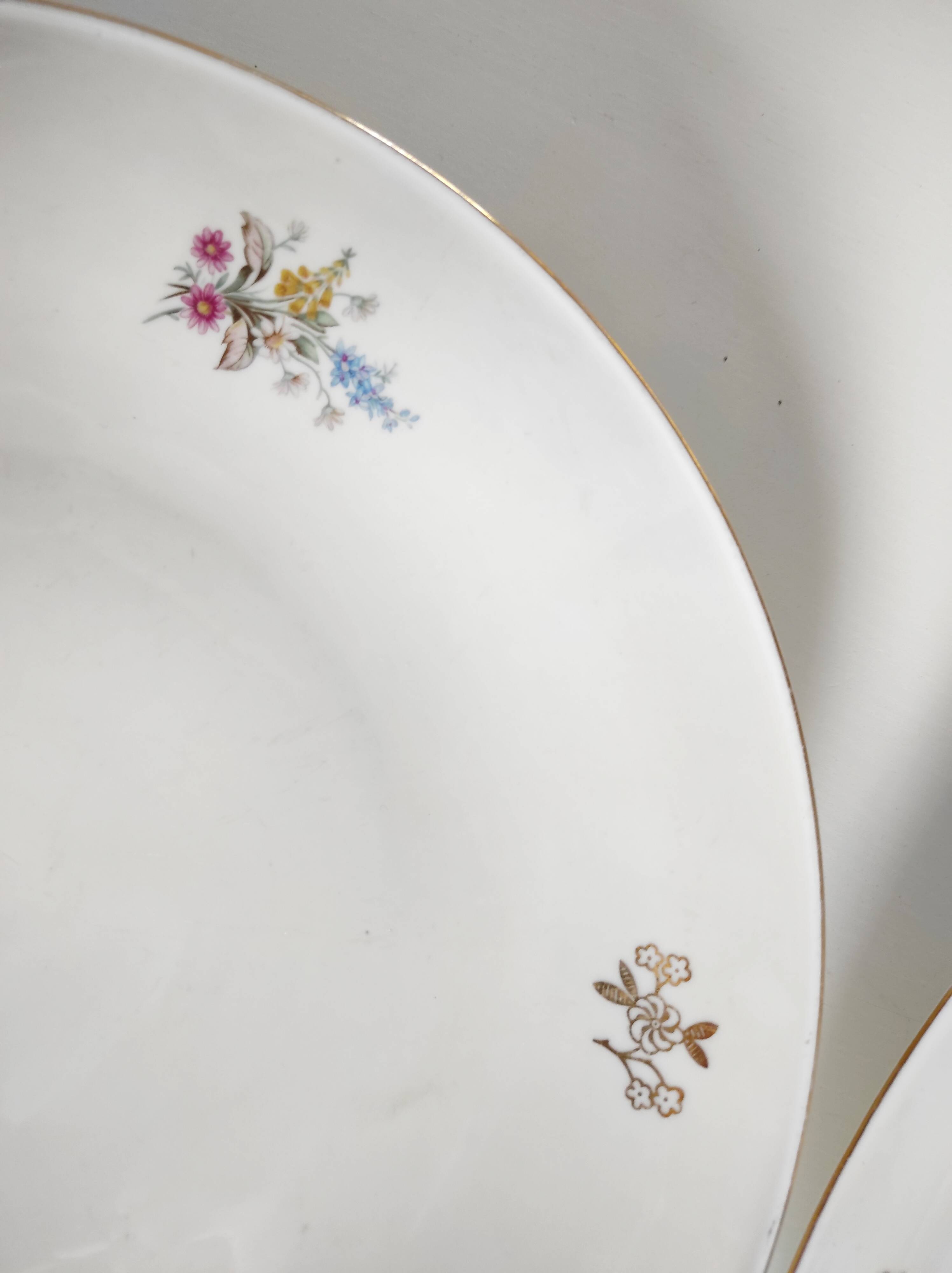 Two German Bavaria porcelain dishes