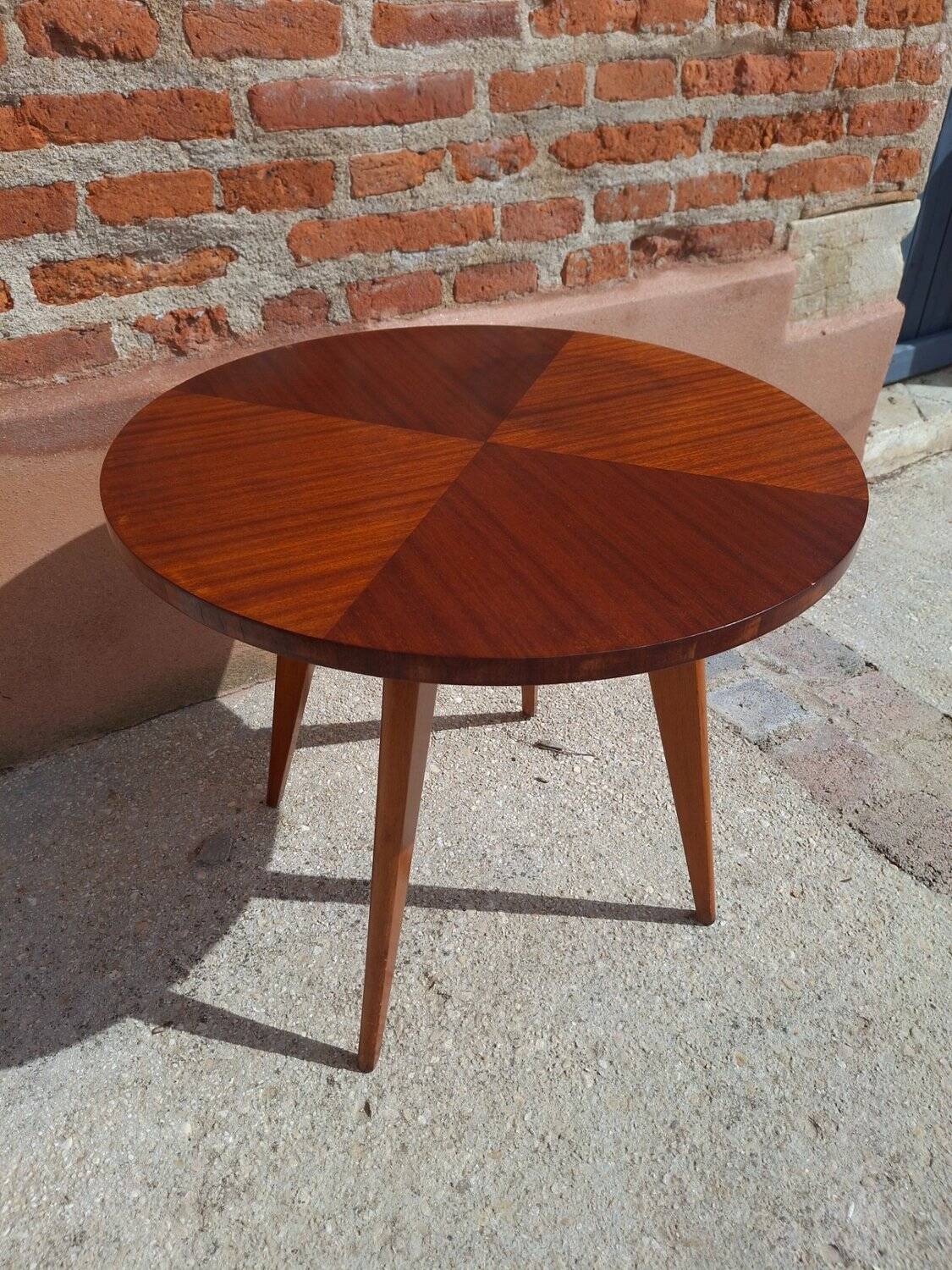 Vintage Scandinavian coffee table, tapered legs and marquetry, 1960s.
