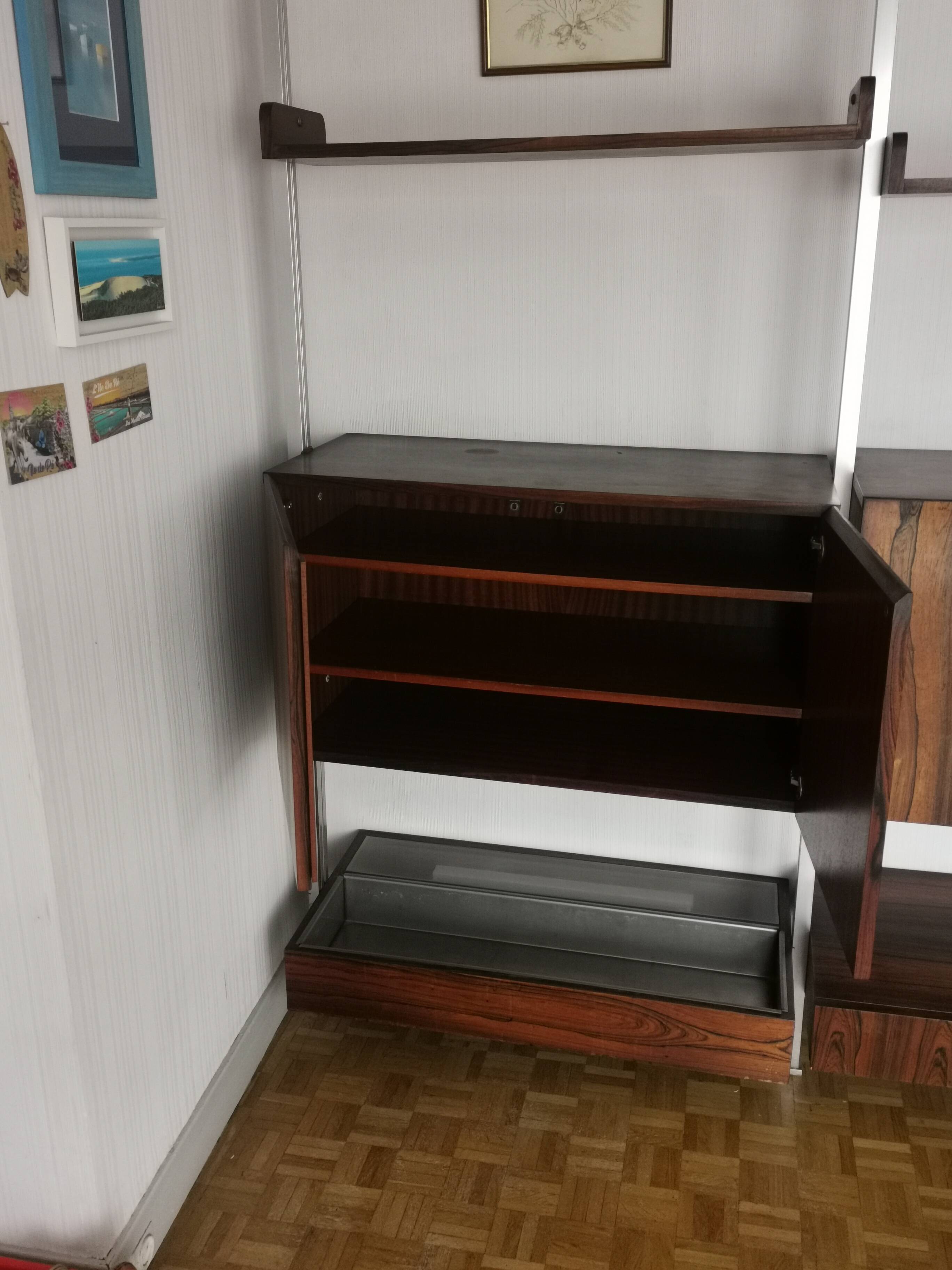 Modular shelves in Rio rosewood