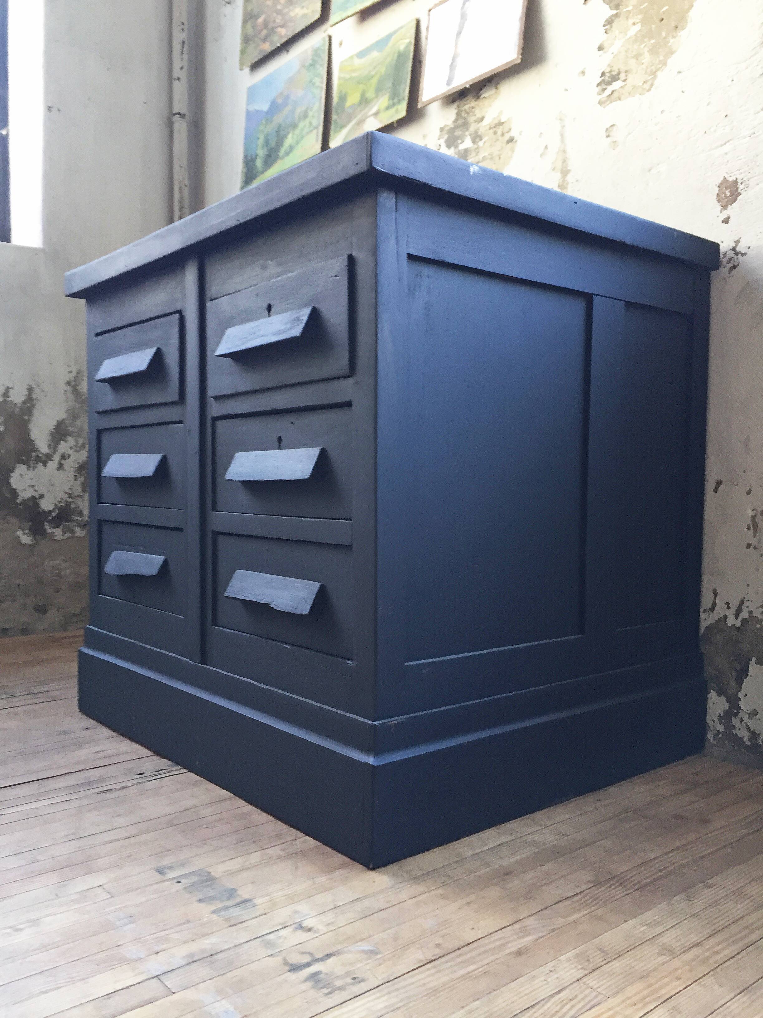 Convenient notary furniture