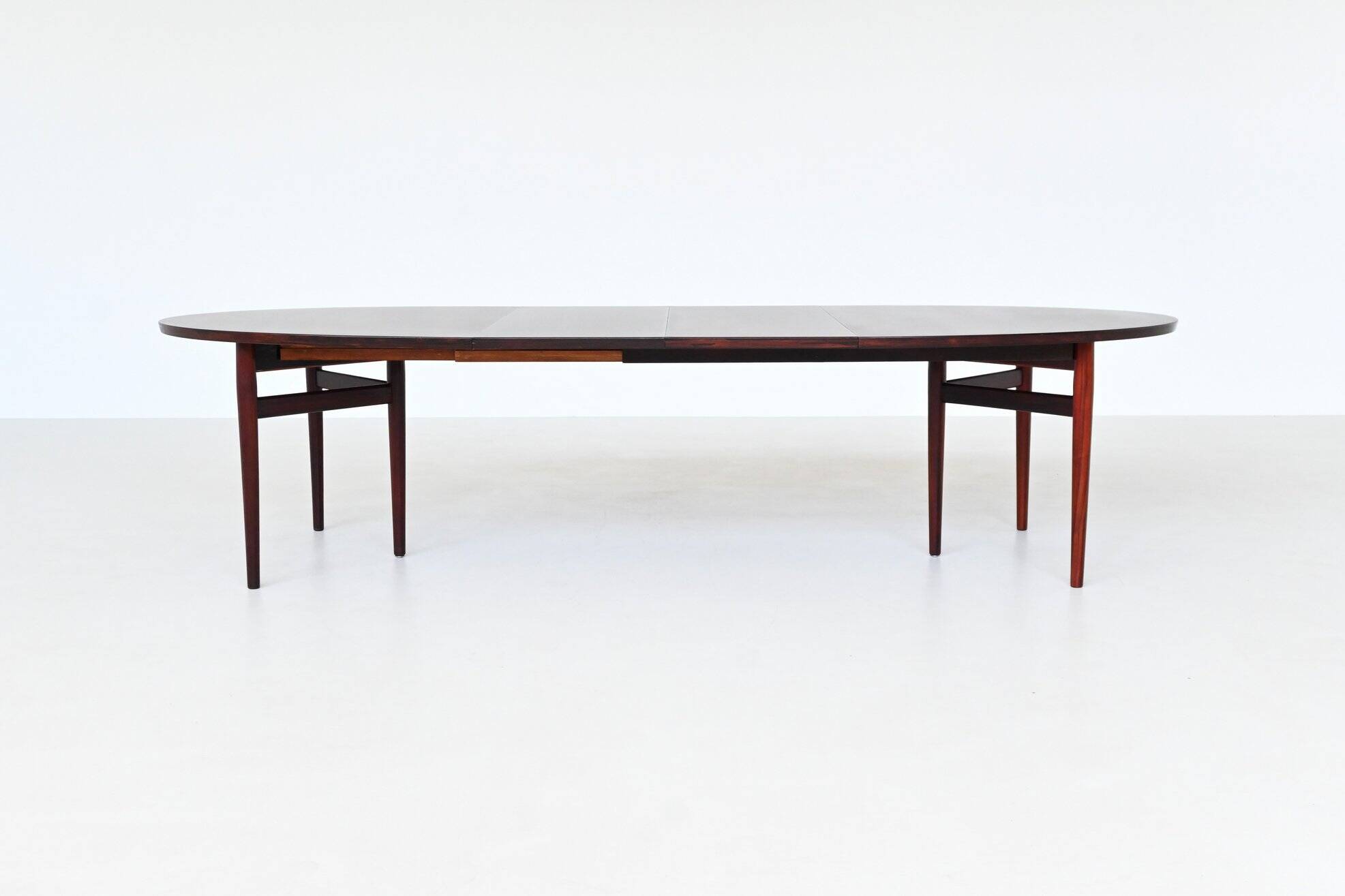Arne Vodder model 212 oval dining table rosewood Sibast Denmark 1960