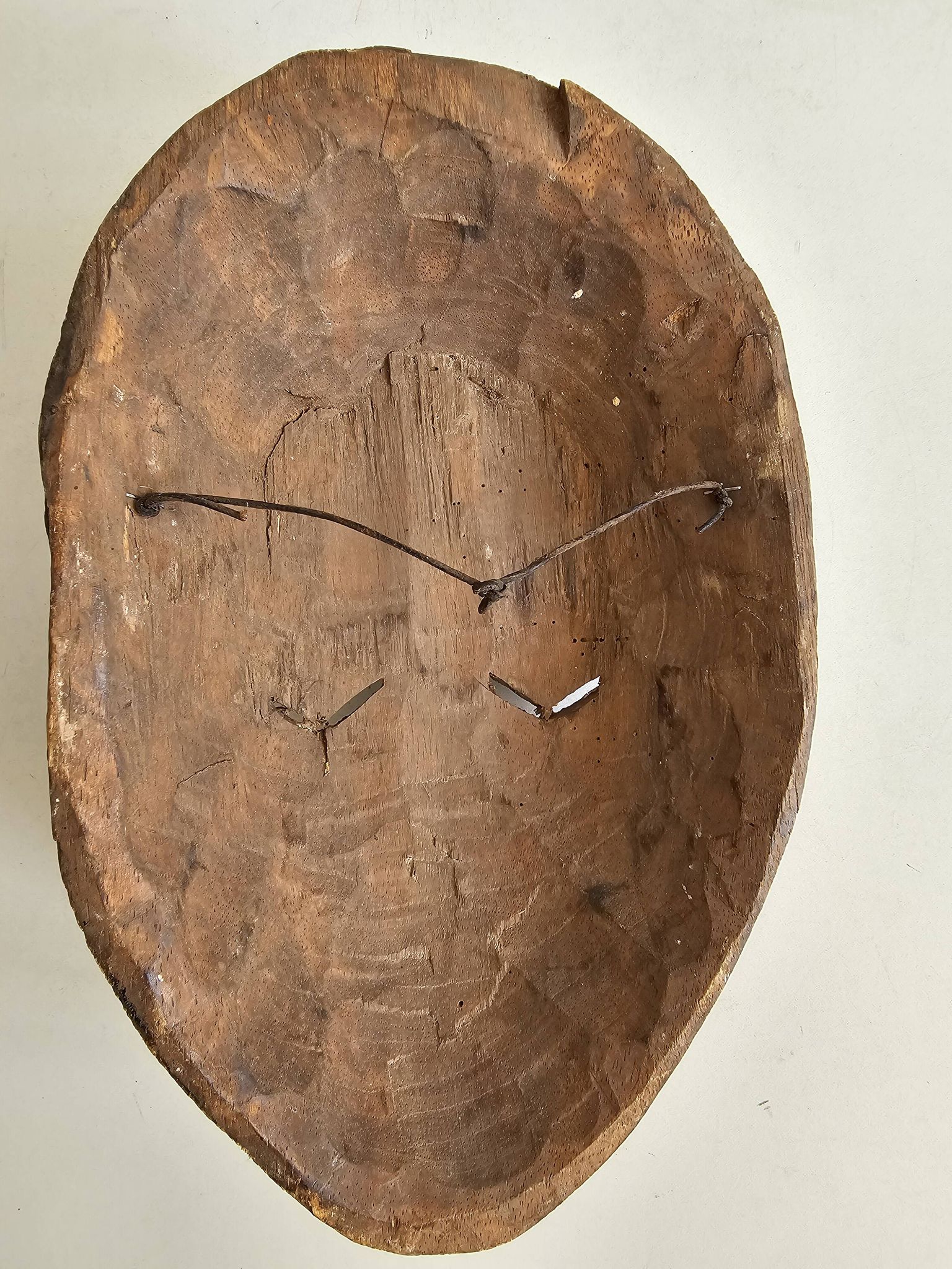 Ancient African mask (Tribe to be identified) Kwele Punu African tribal art