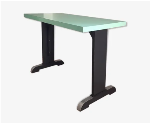 Bistro table in green formica