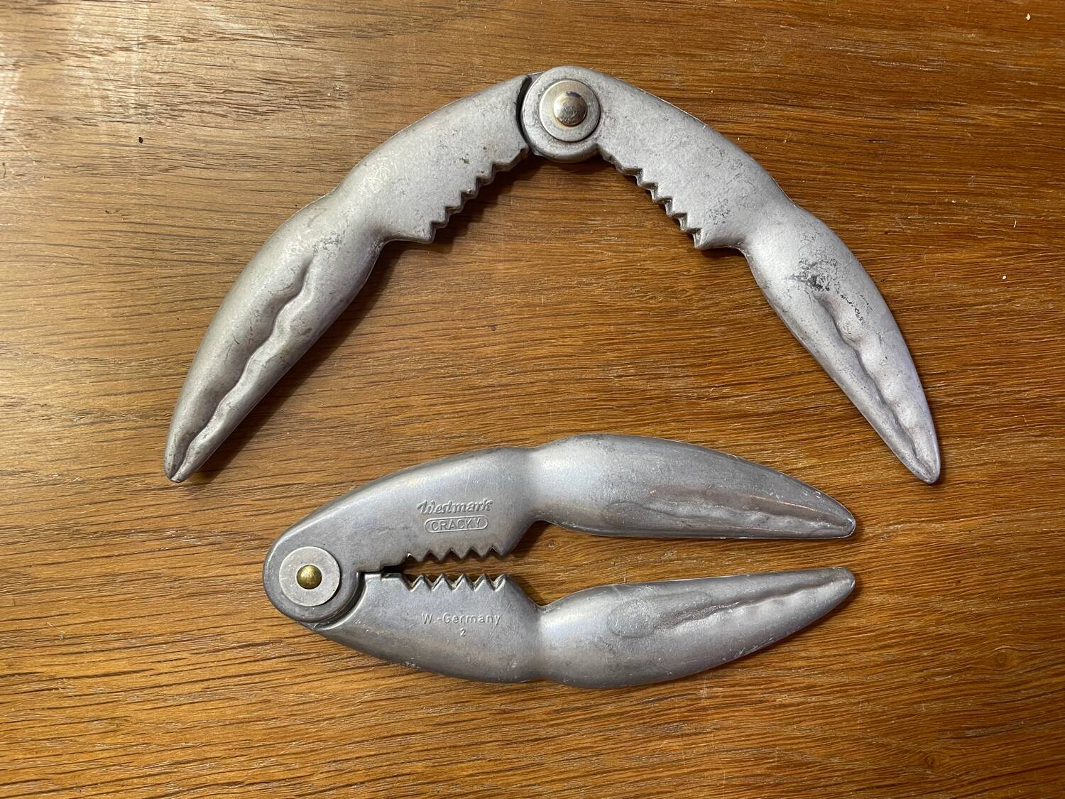 Vintage metal lobster claws