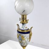Lampe à pétrole en faïence, époque Napoléon III, milieu XIXème
