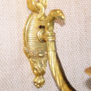 Simple wall sconce in classic Empire style made of vintage French cast brass 4316.