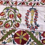 Suzani silk carpet 115x173cm