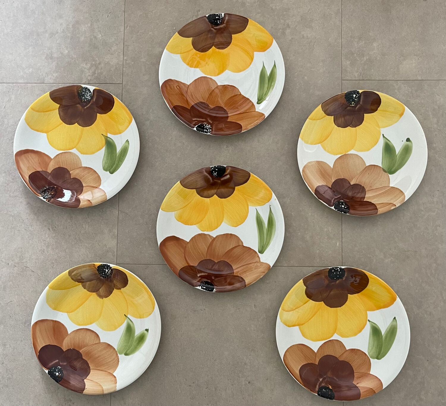 6 dessert plates Castellania 1970