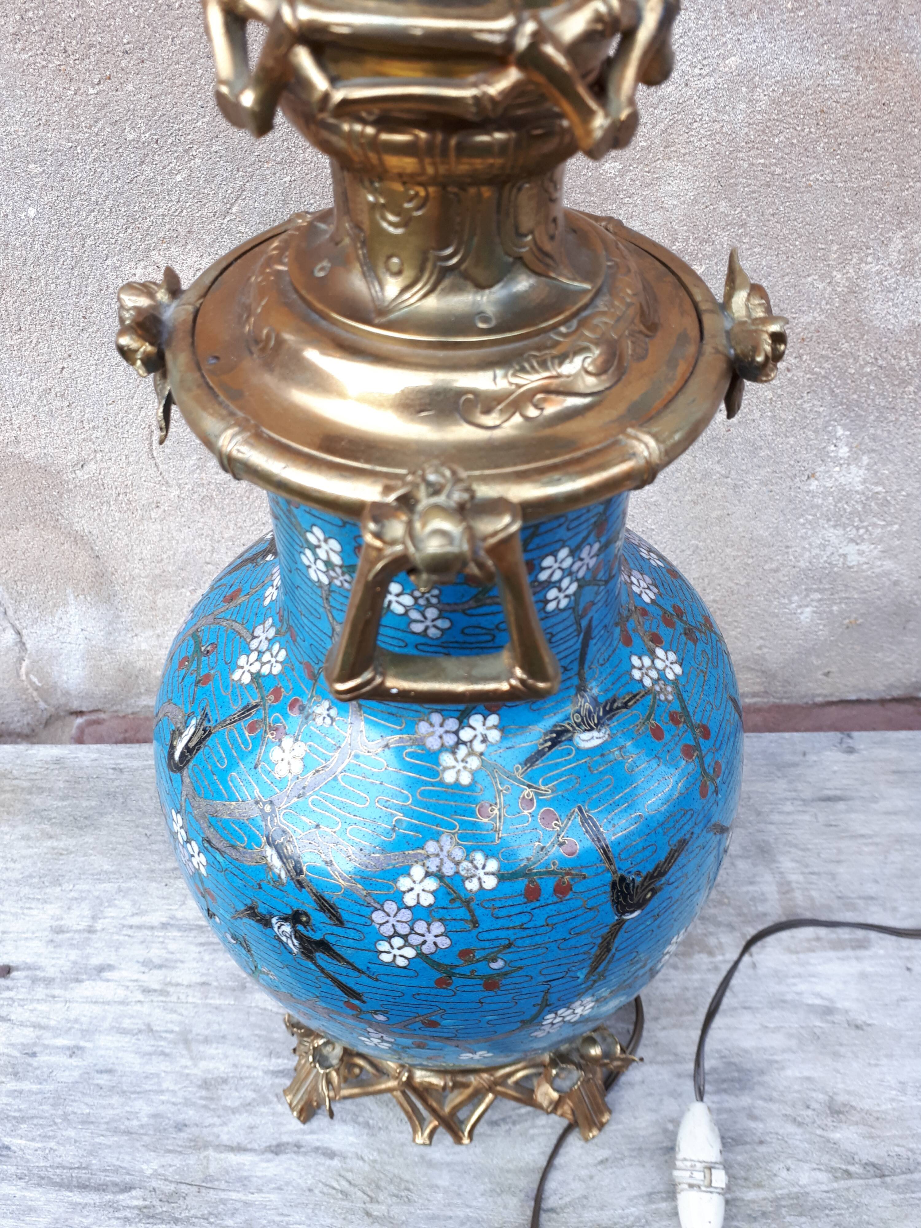 Chinese cloisonné enamel vase, China, late 19th century