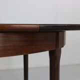 Scandinavian Modern Extendable Oval/Round Dinning Table, 1960, Denmark