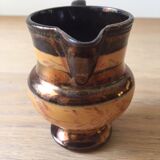 Set of 3 pitchers in jersey faience