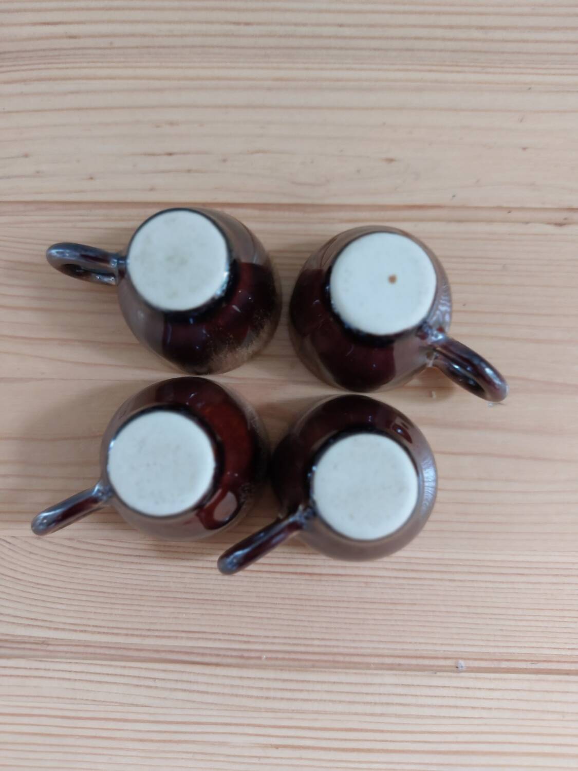 4 small drip/doll cups