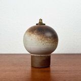 Mid-century modern ceramic oil lamp by Danish studio Aage Würtz, 1956.