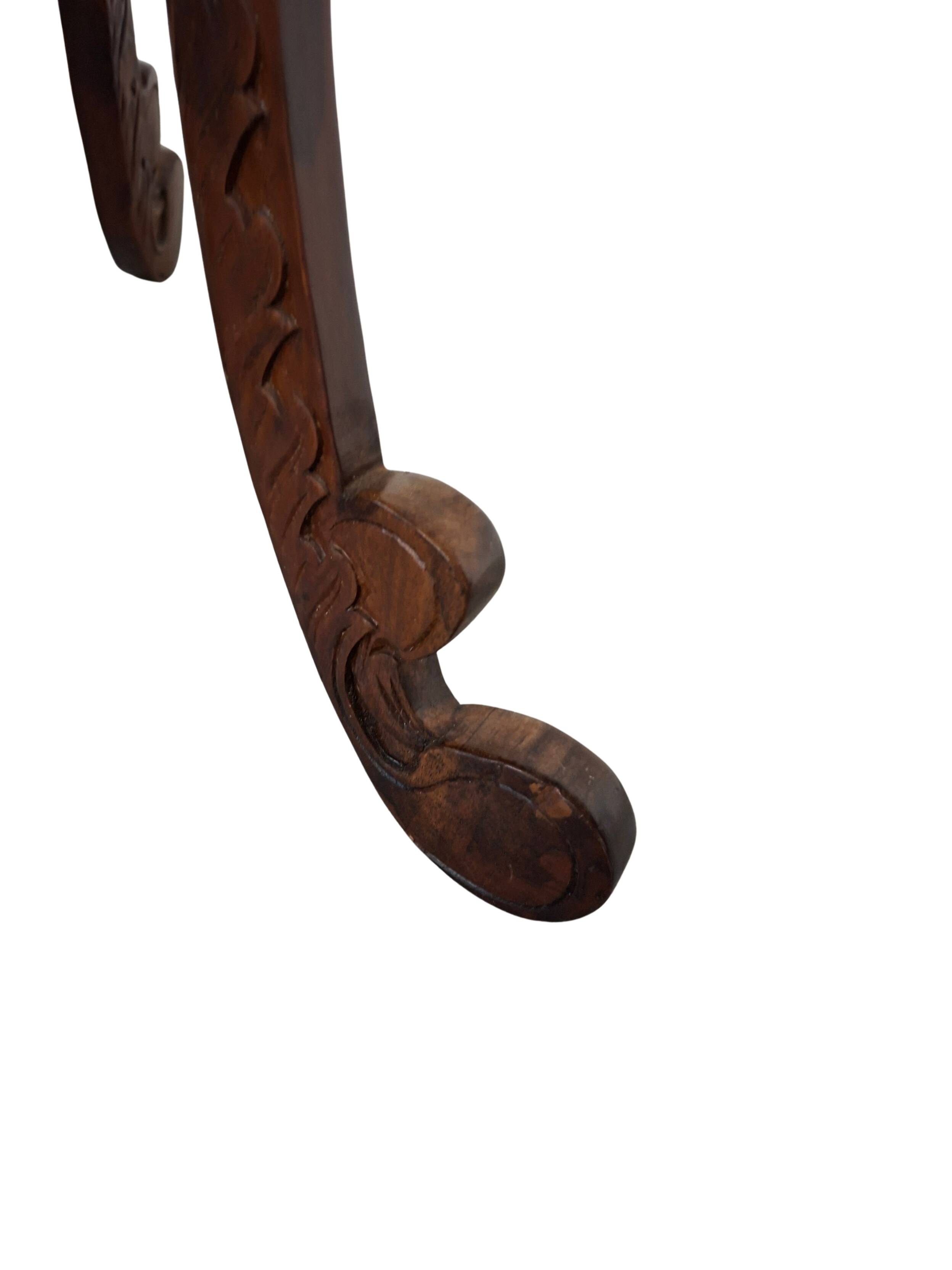 Elegante Porta Vaso Vintage in Ciliegio