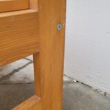 Table basse en pin vintage