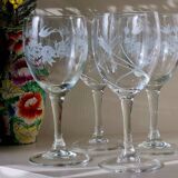 Set of 6 mismatched bird water or wine glasses