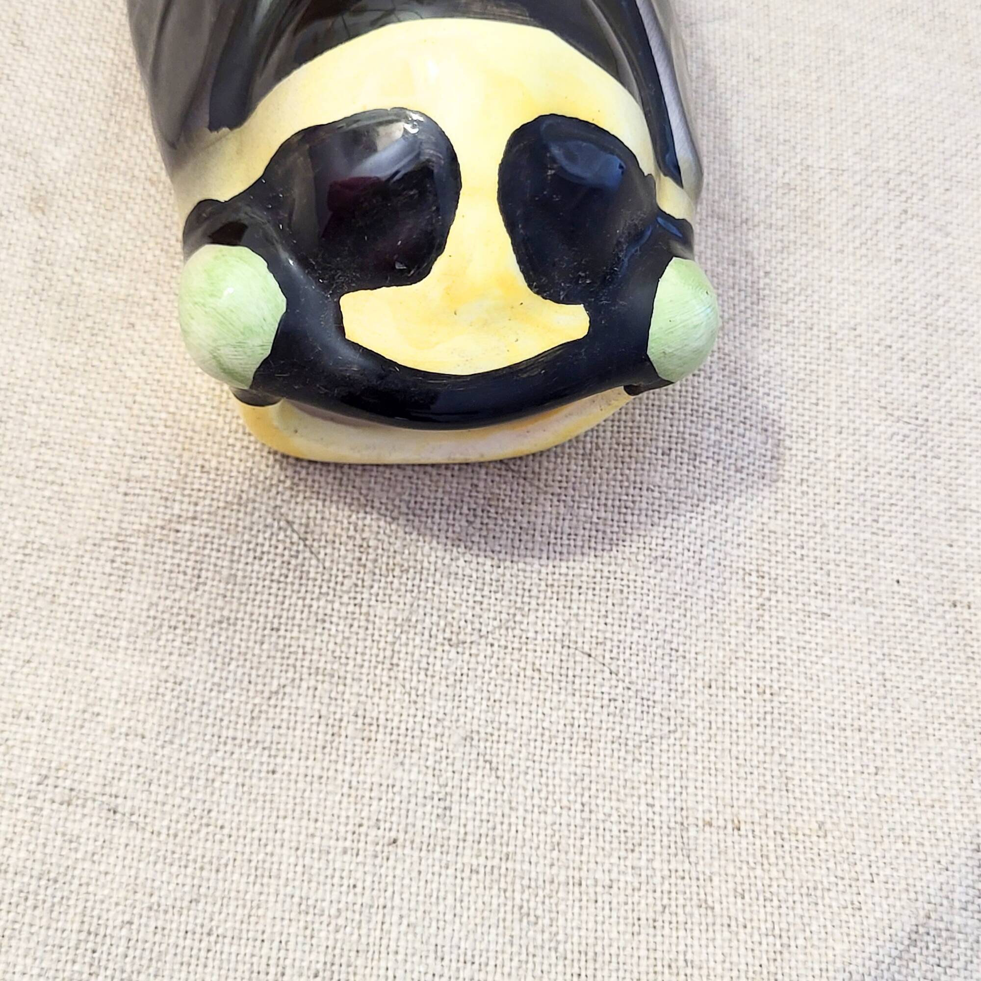 Vintage hand-painted earthenware wall cicada – Provençal retro decor