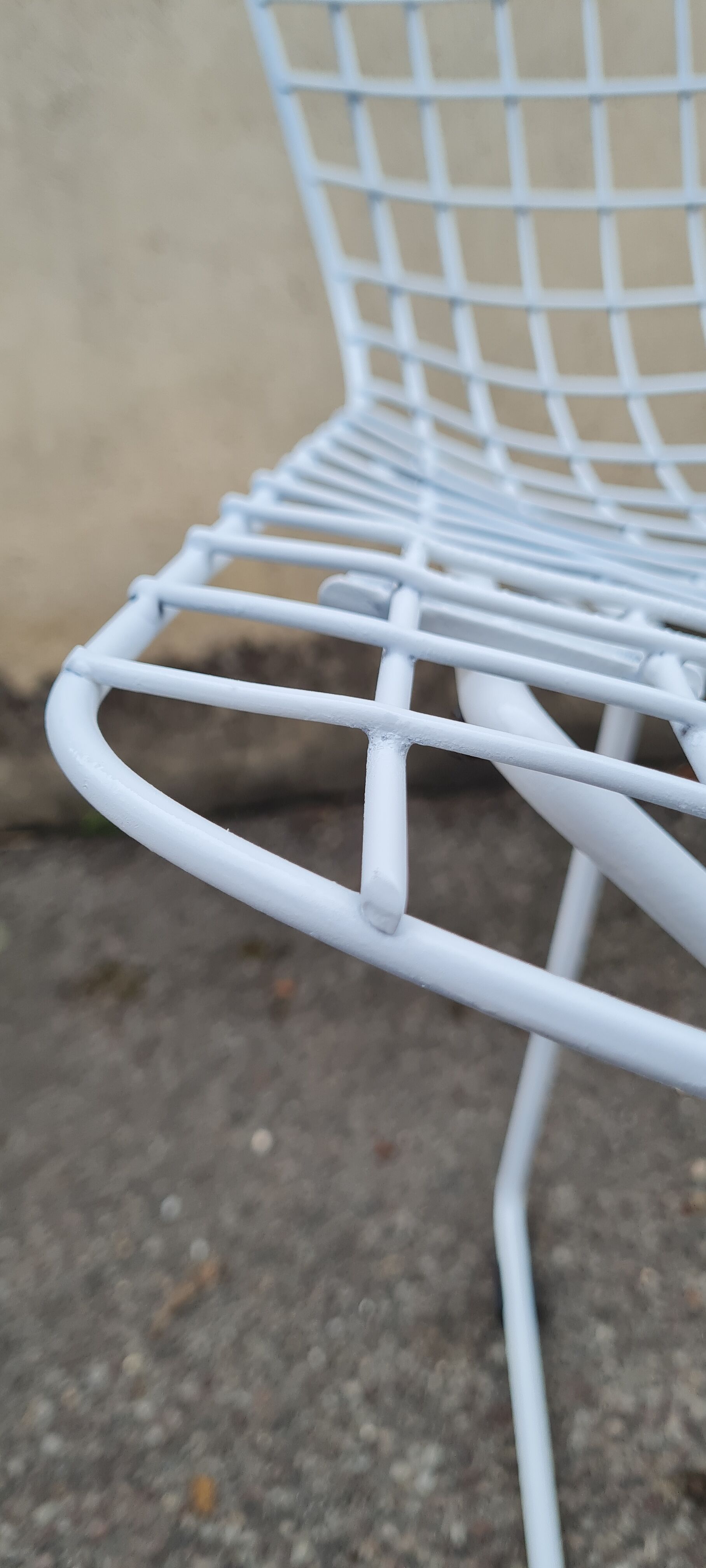 Chair wire by Harry Bertoia