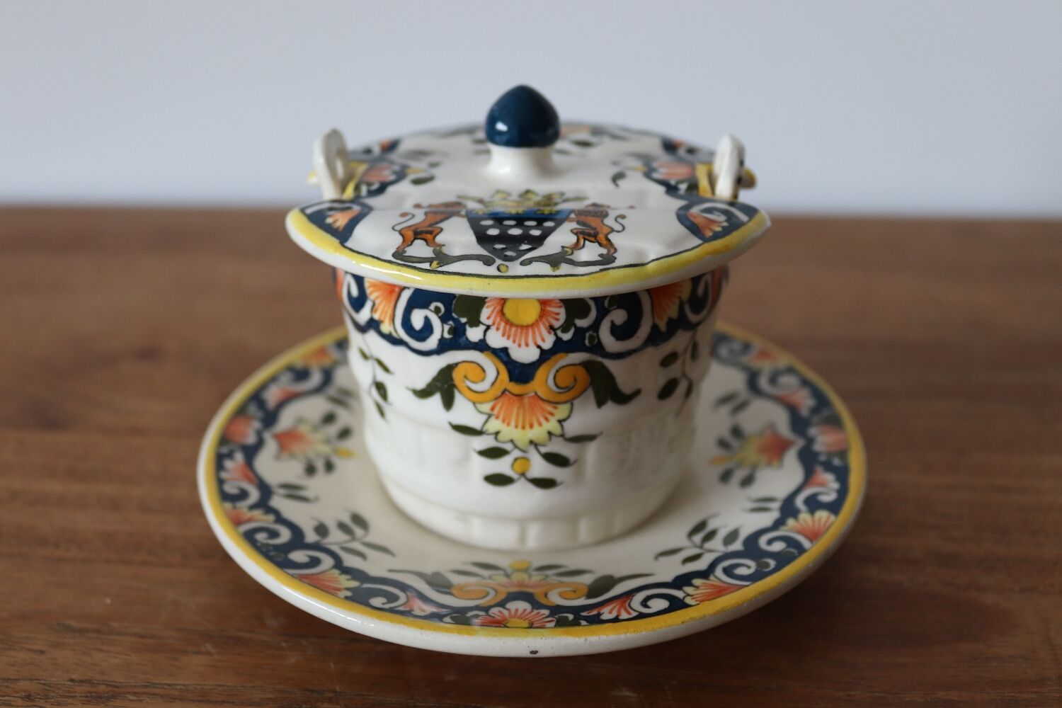 Ceramic sweetener Mont Saint Michel