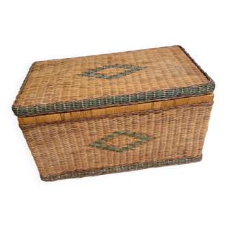 Vintage wicker trunk 1970