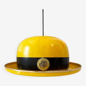 Yellow Pendant Hat Lamp de Hans Agne Jakobsson, Markaryd Sweden