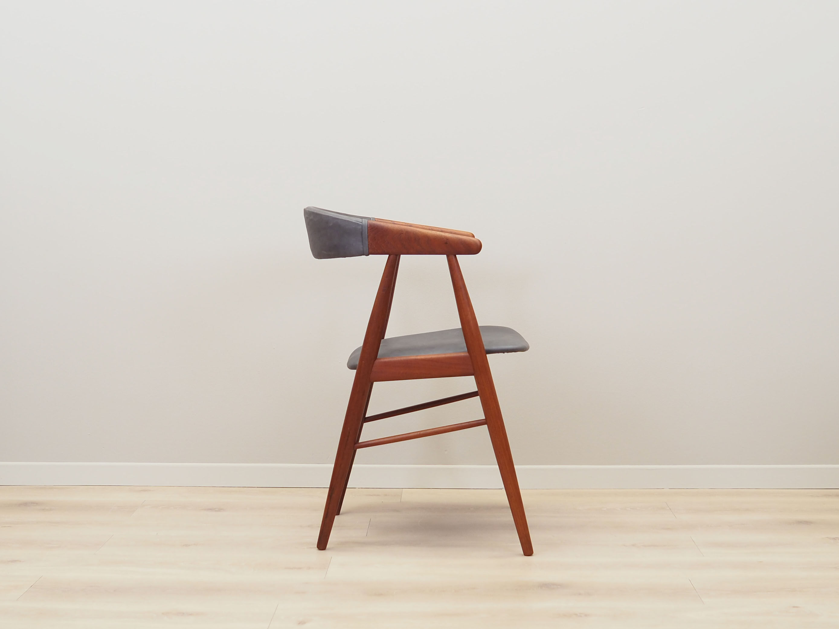 Set of four teak chairs, Danish design, 1960s, designer: Ejner Larsen & Aksel Bender Madsen