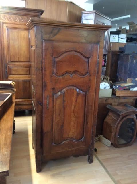 Bonnetière an old door