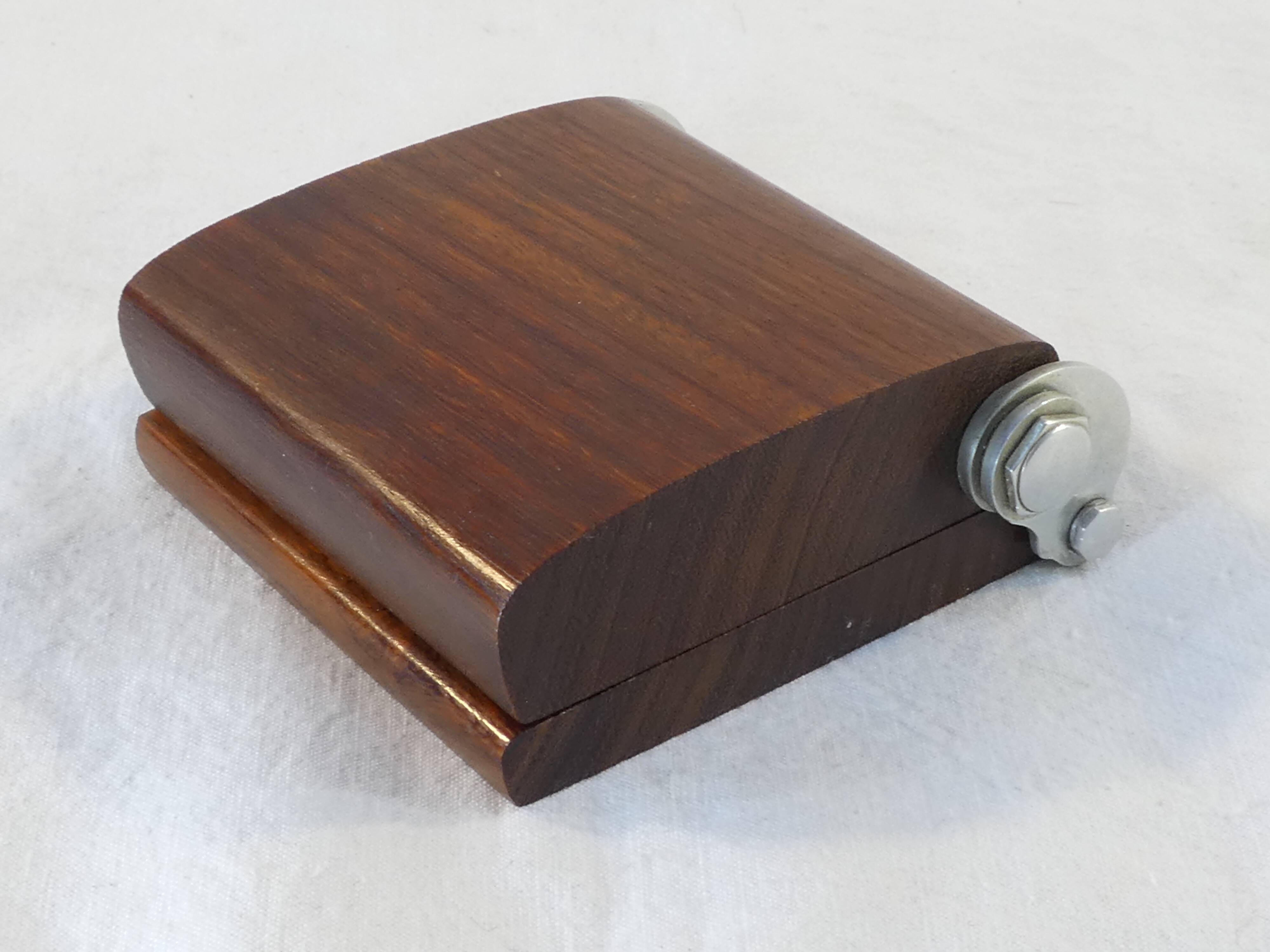 Travel awakening uti france art deco rosewood case