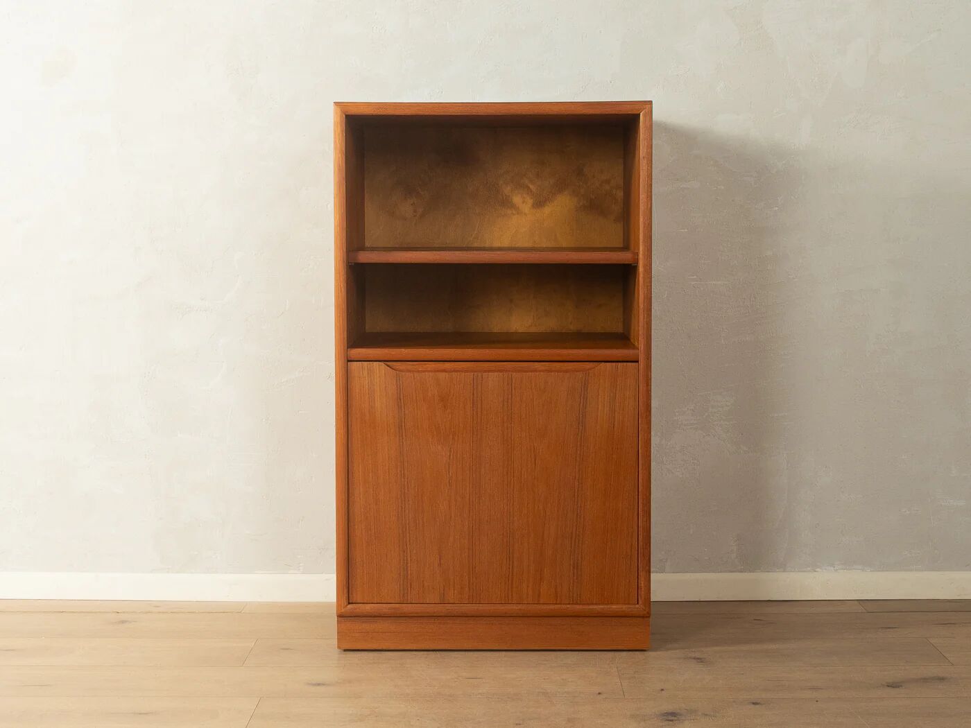 1960s Chest of Drawers
