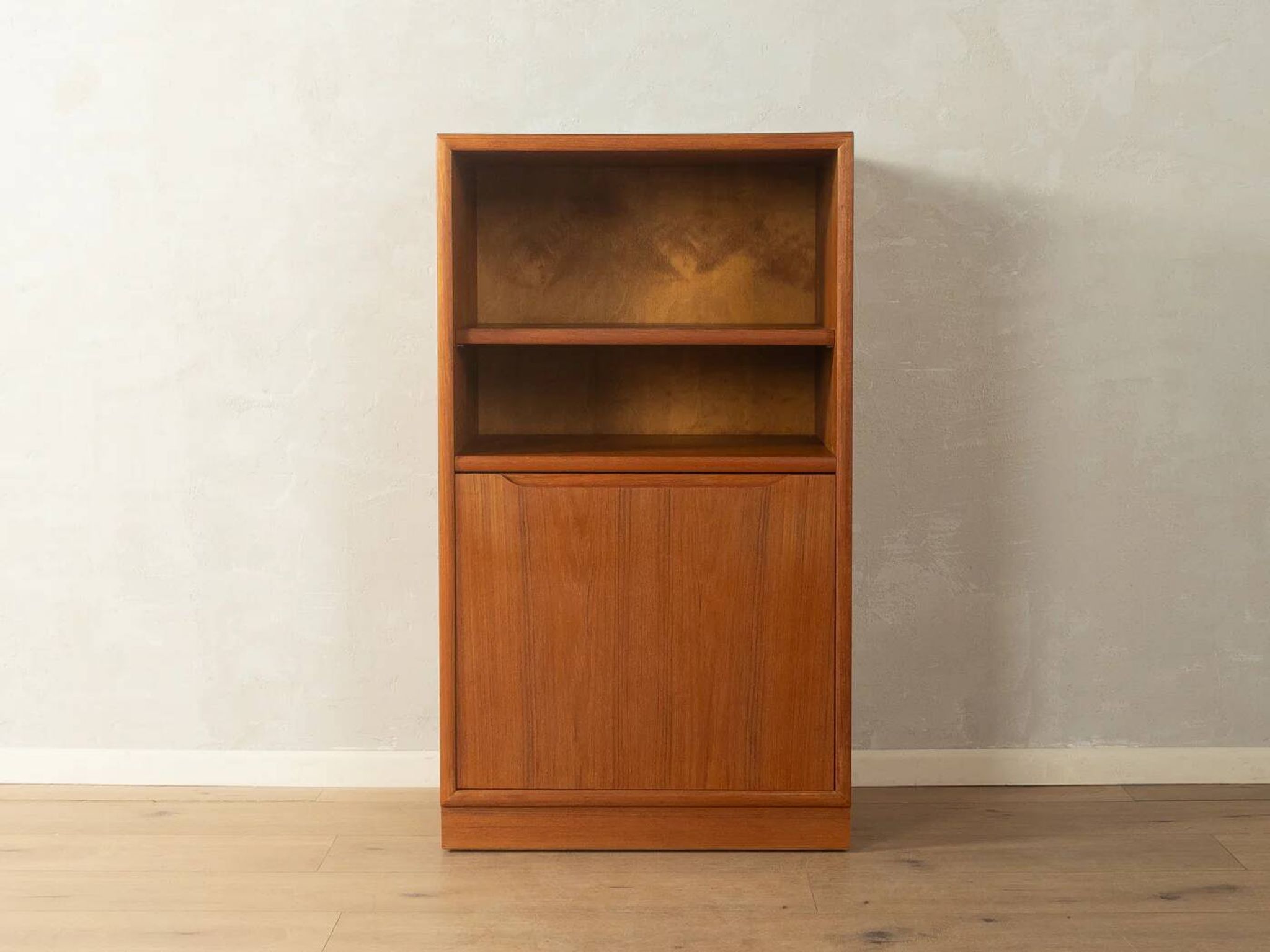 1960s Chest of Drawers