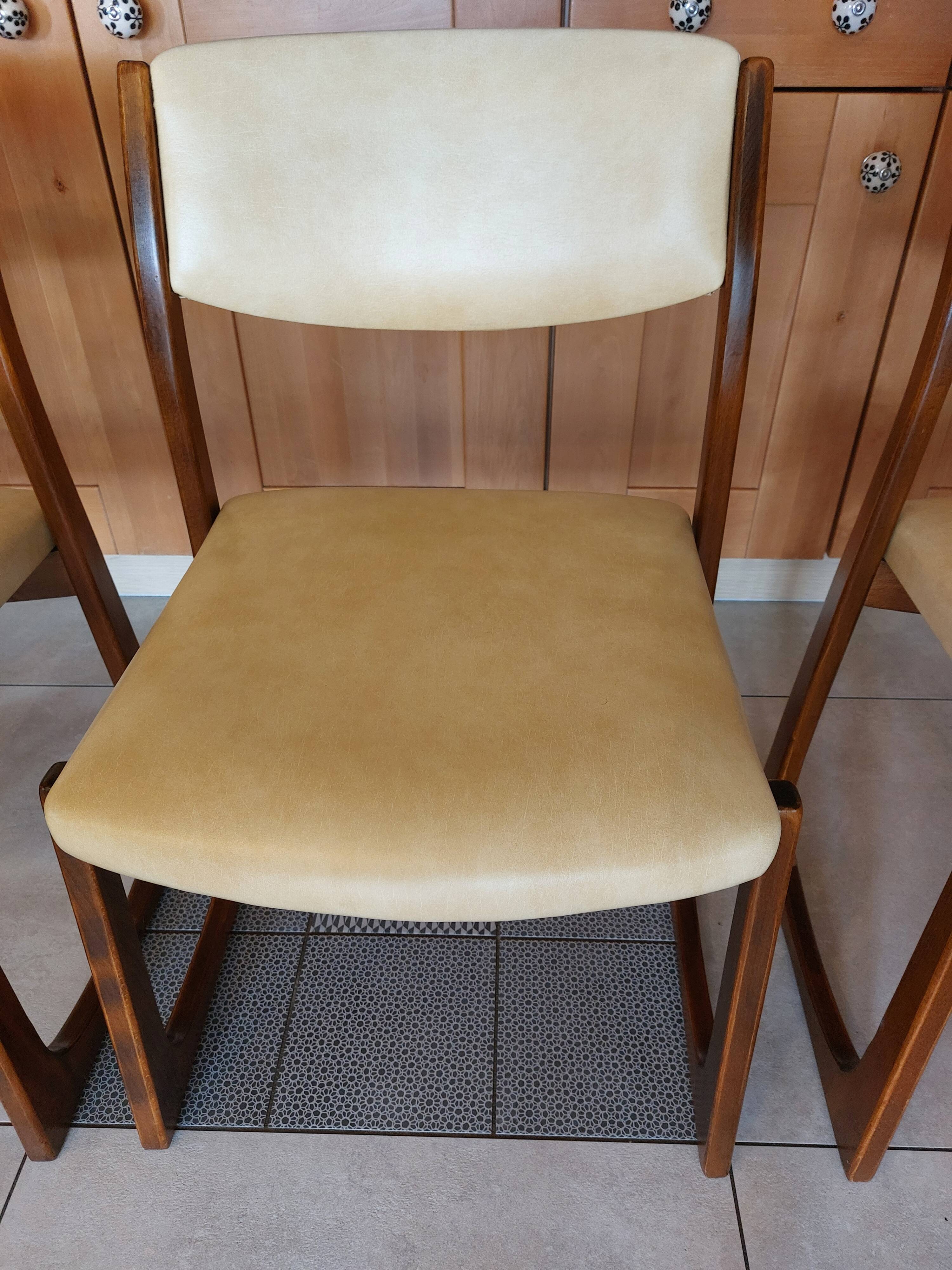 4 sled chairs, vintage