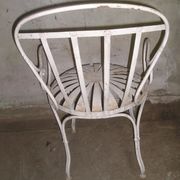 Fauteuil de jardin fer forgé à lames flexibles rivetées début XXè