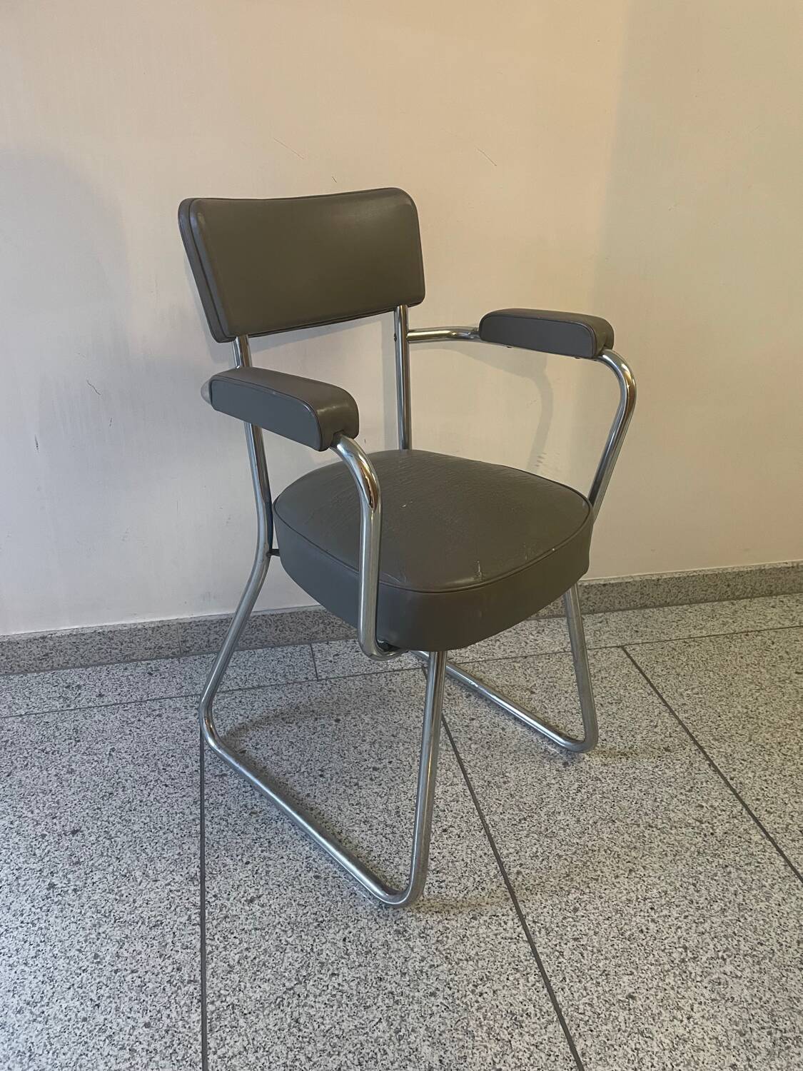 RONEO vintage office chair