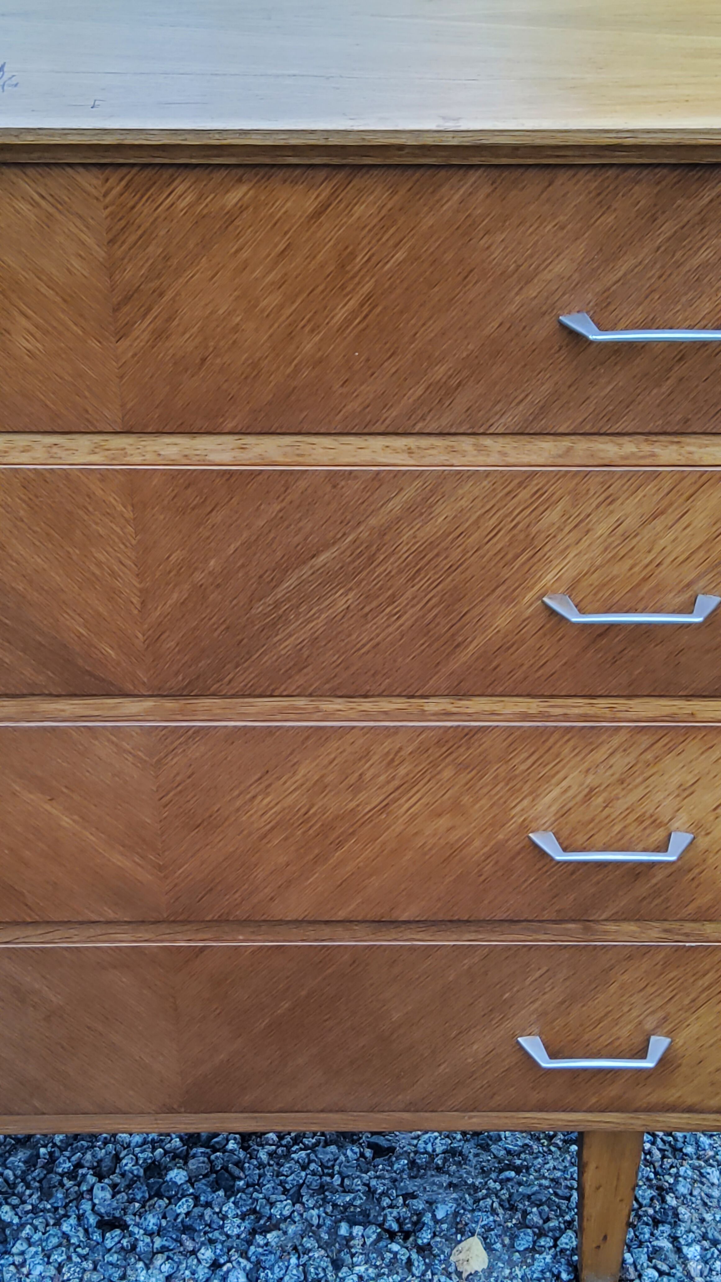 Vintage chest of drawers from the 50s in blond oak 4 drawers feet bobbin