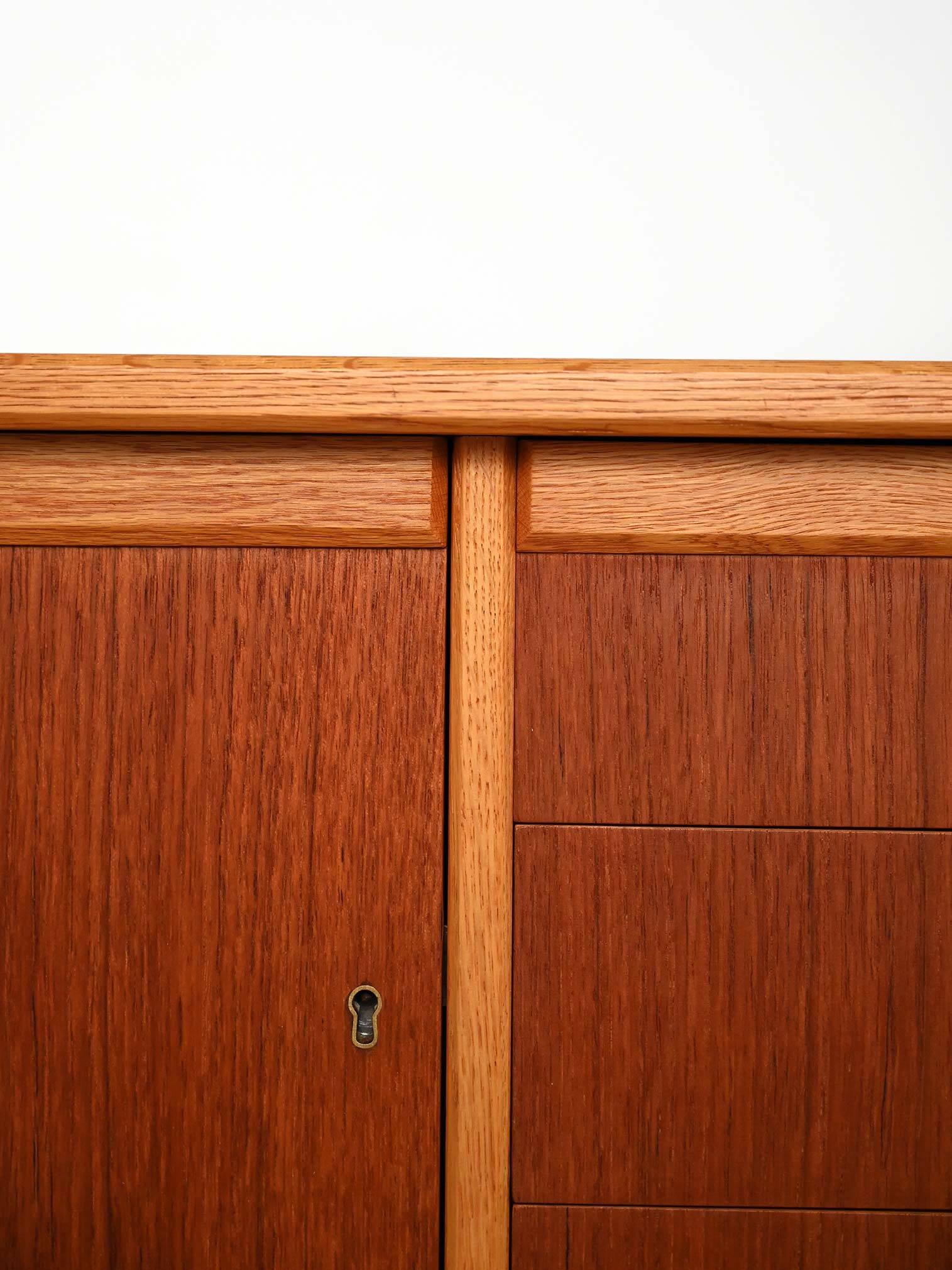 Scandinavian vintage Sideboard in Teak and Oak