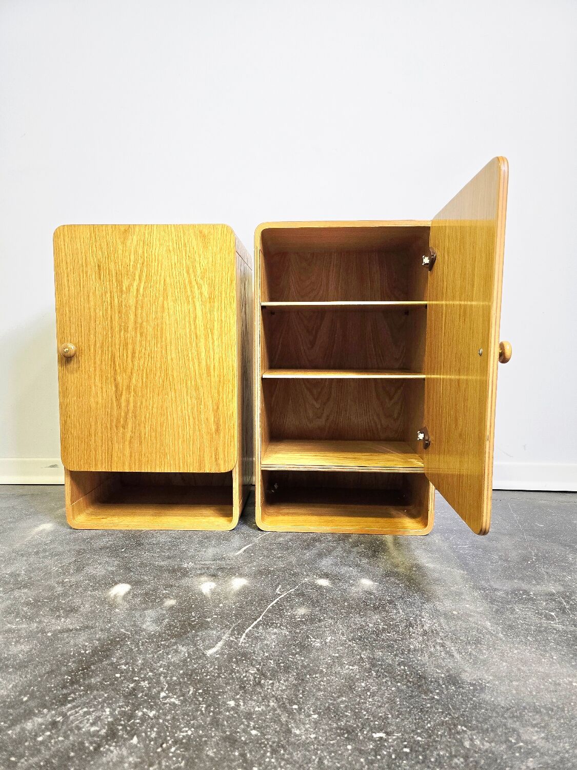 1980s wall cabinet