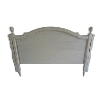 Head of Pearl gray patina patina bed waxed finish.