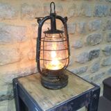 Kerosene lamp The Parisian beautiful condition