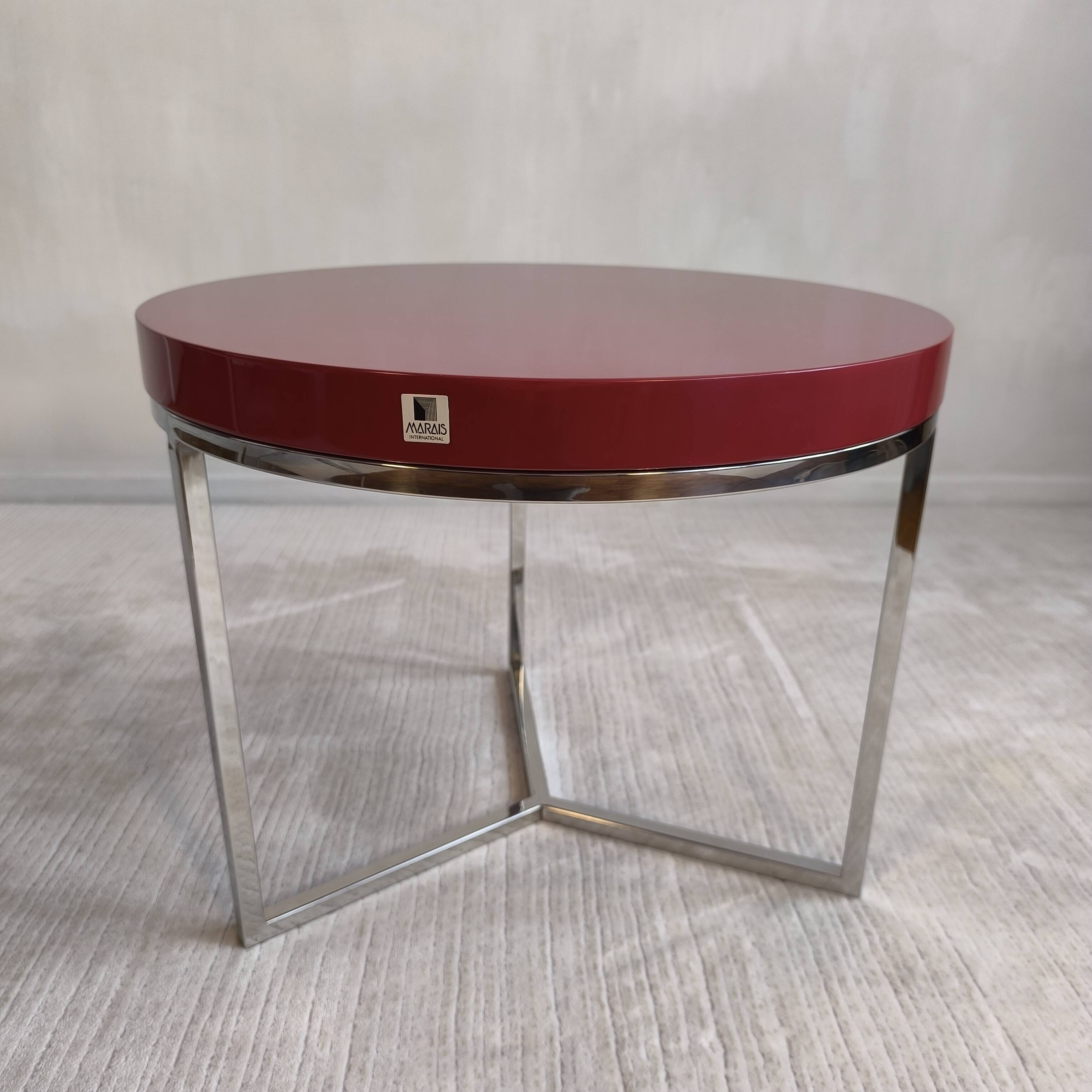 Magnificent “satellite” coffee tables by marais international