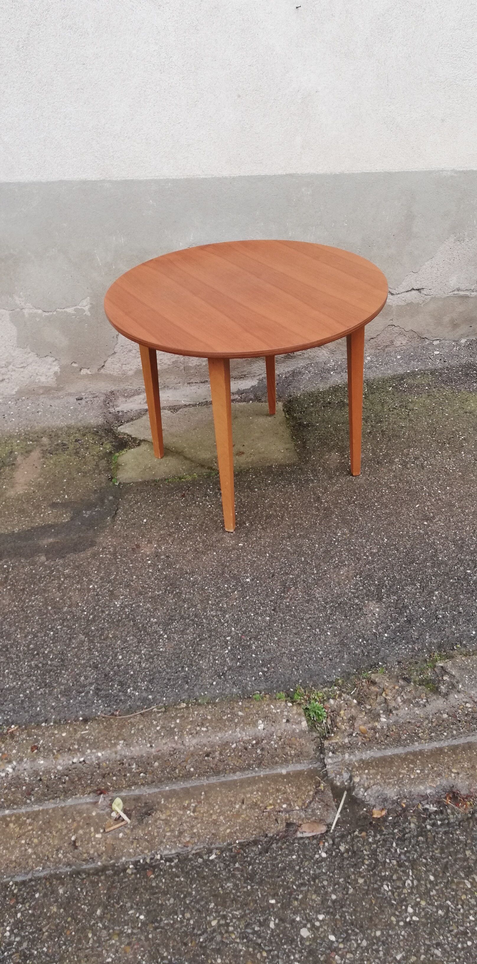 Vintage side table light wood