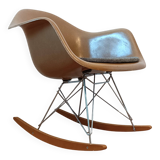 Fauteuil à bascule RAR en fibre de verre du milieu du siècle par Eames – Vitra