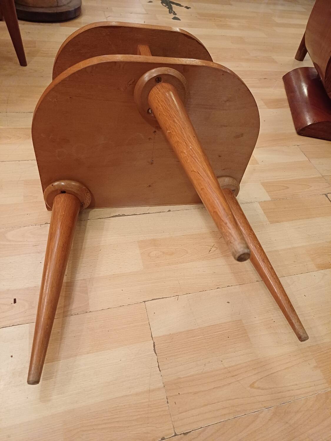 Small side piece of furniture, tripod bedside table 1950