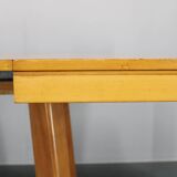 1970s Italian Extendable Dining Table in Maple Finish