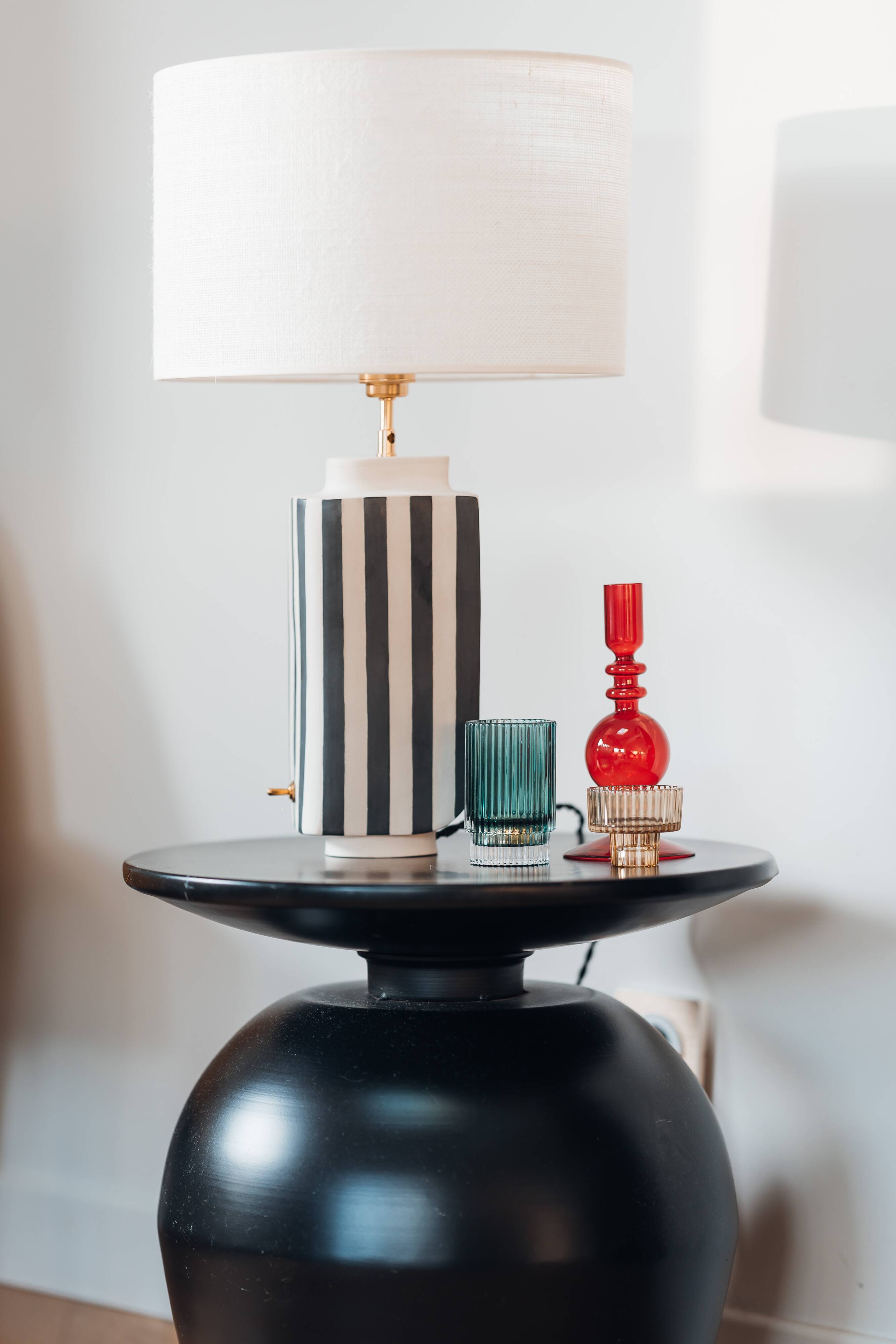 Ecru and black Hepburn sandstone lamp