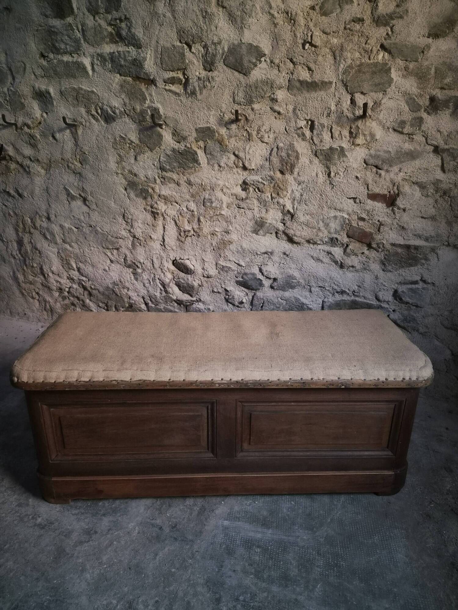 Antique French oak storage bench / blanket box, 1800–1850