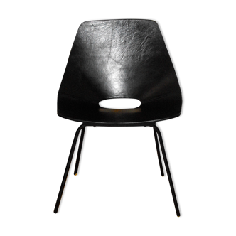 Tonneau chair by Pierre Guariche