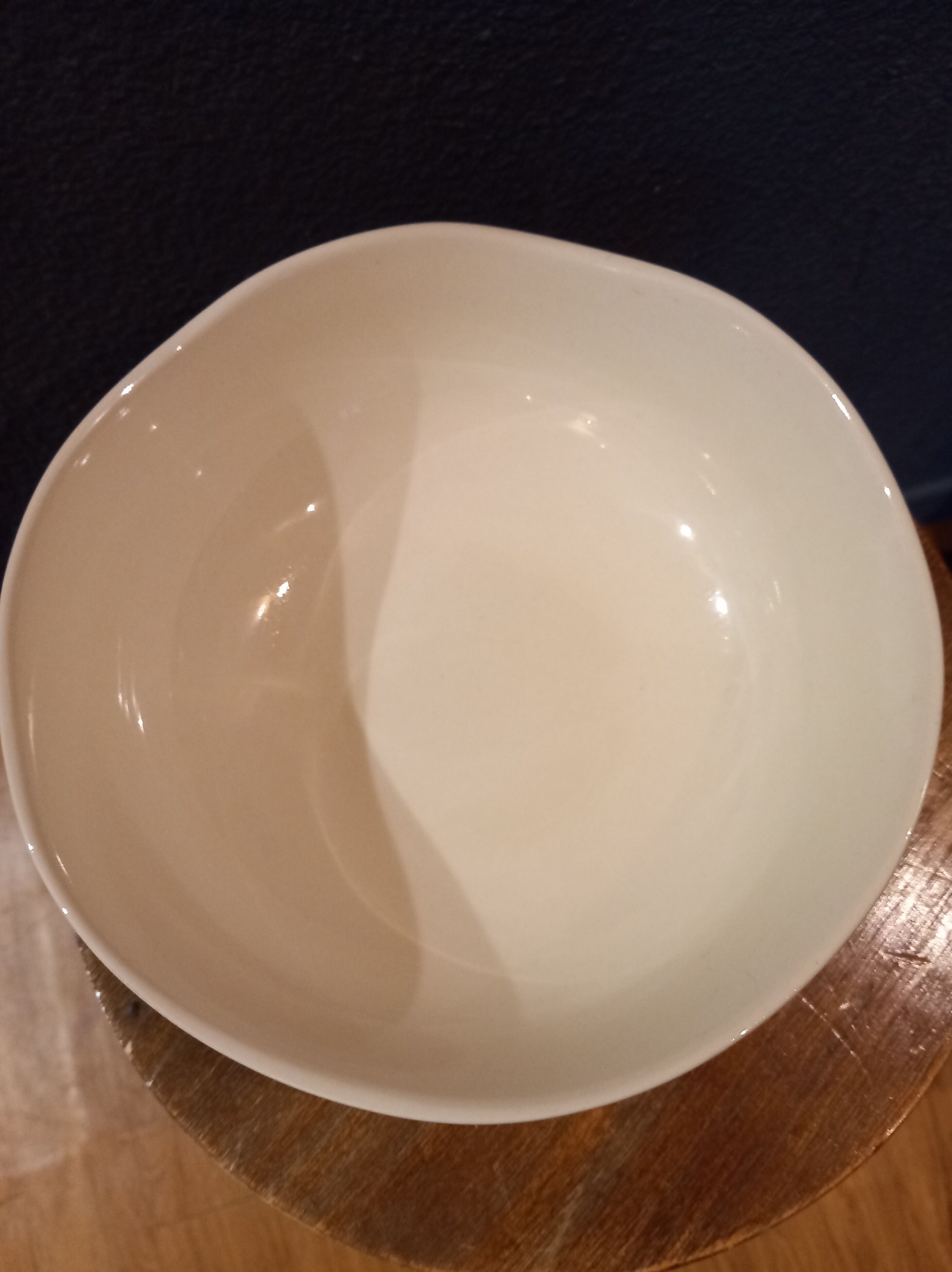 Dish in Barbier gres