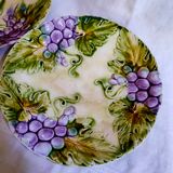 2 vintage slip dessert plates